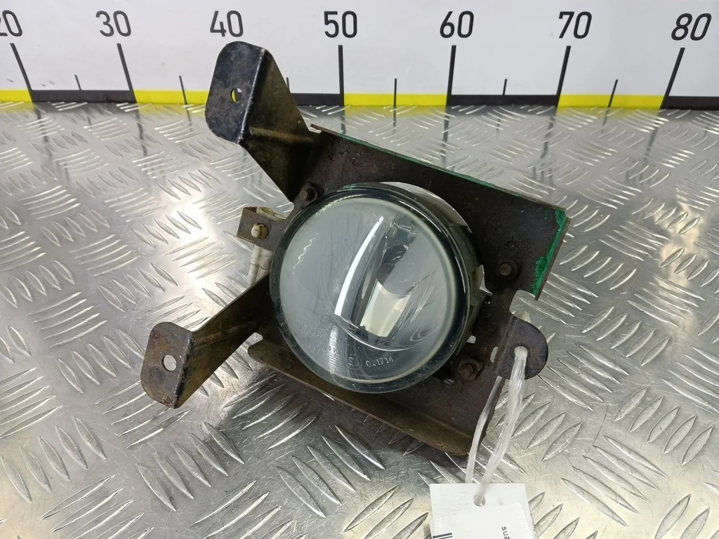 Фара противотуманная передняя SUZUKI JIMNY III ре