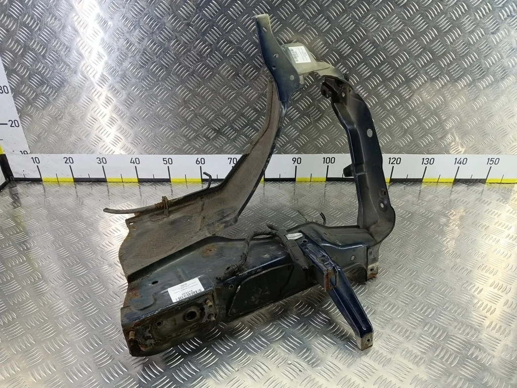 Панель передняя (Телевизор) SUZUKI Grand Vitara I