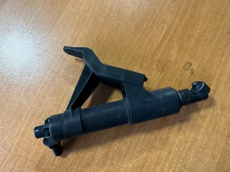 Форсунка омывателя фар AUDI S4 2017 B9