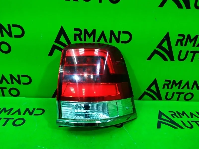 Фонарь внешний TOYOTA LAND CRUISER 2015-2021 200