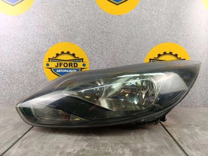 Фара Ford Focus 3 2011 CB8