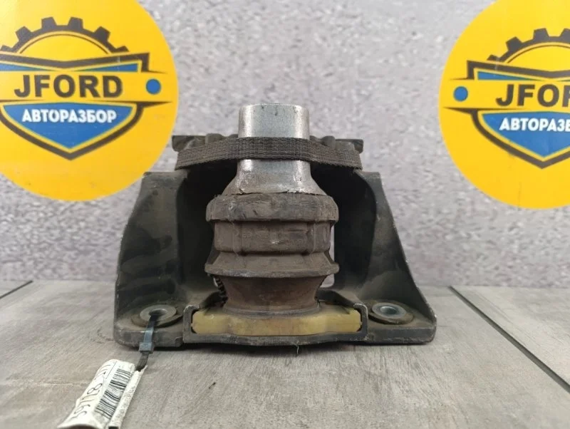 Подушка двигателя Volvo XC90 2019 L_A2