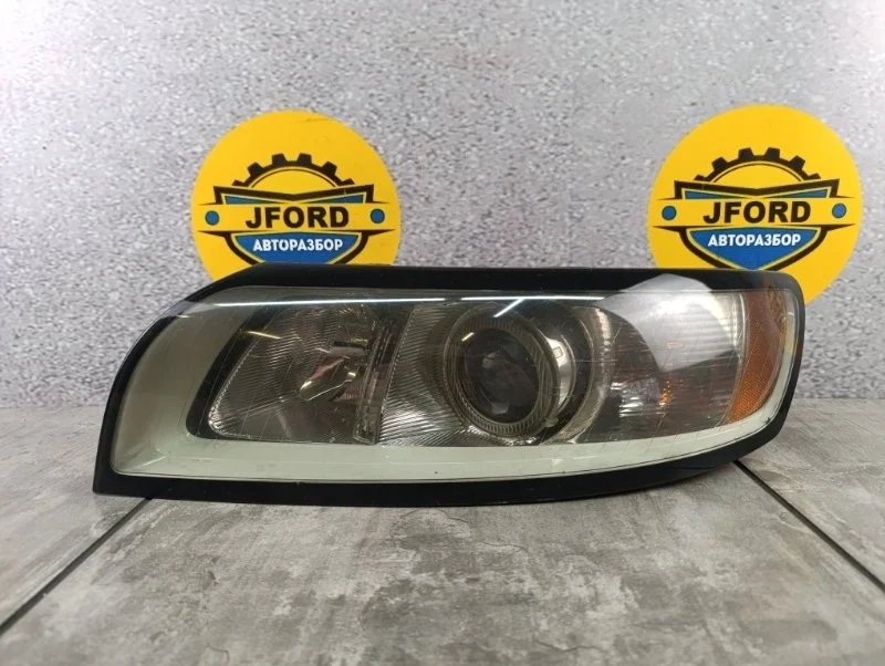 Фара Volvo S40 2010 MS