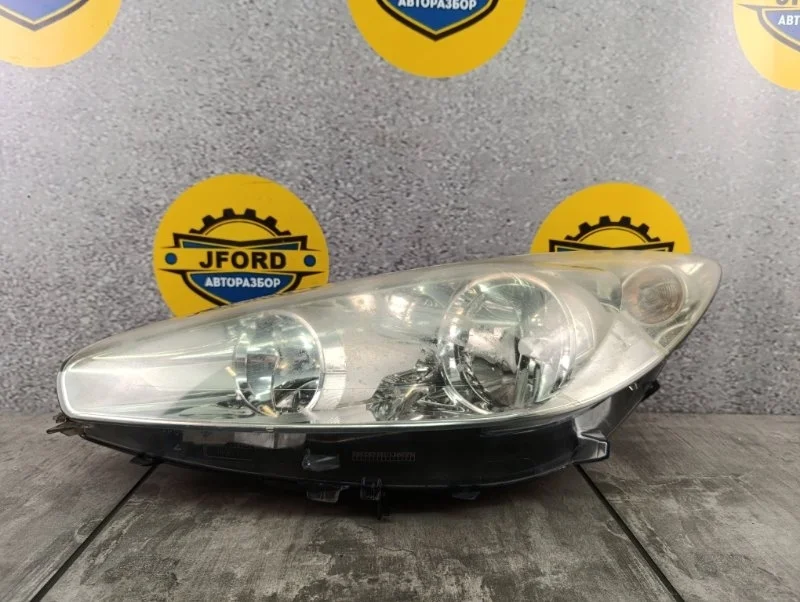 Фара Peugeot 308 2011 T7