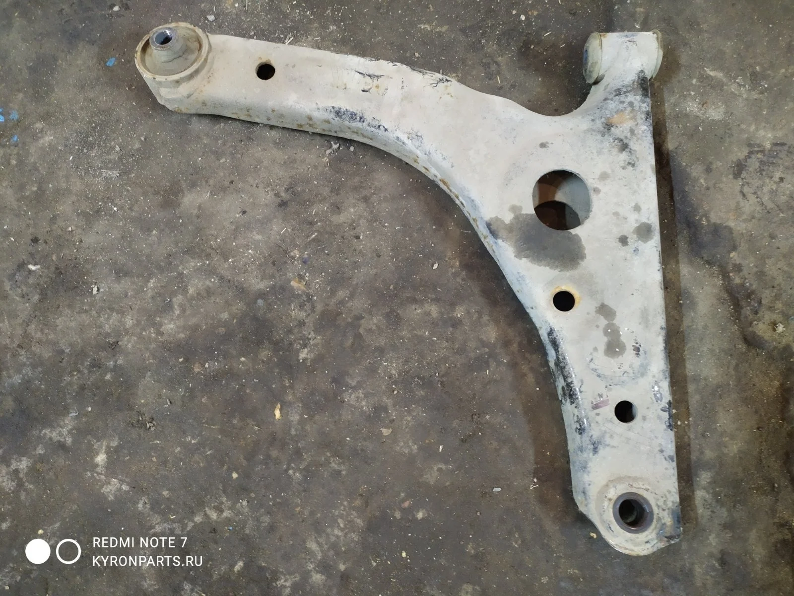 Рычаг подвески Ford Transit 2006 V184