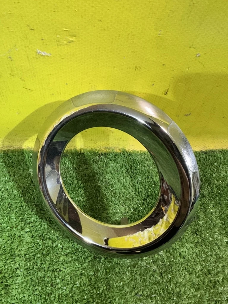 Накладка противотуманной фары  Toyota Land Cruiser Prado 150 2009 5212860160 43244