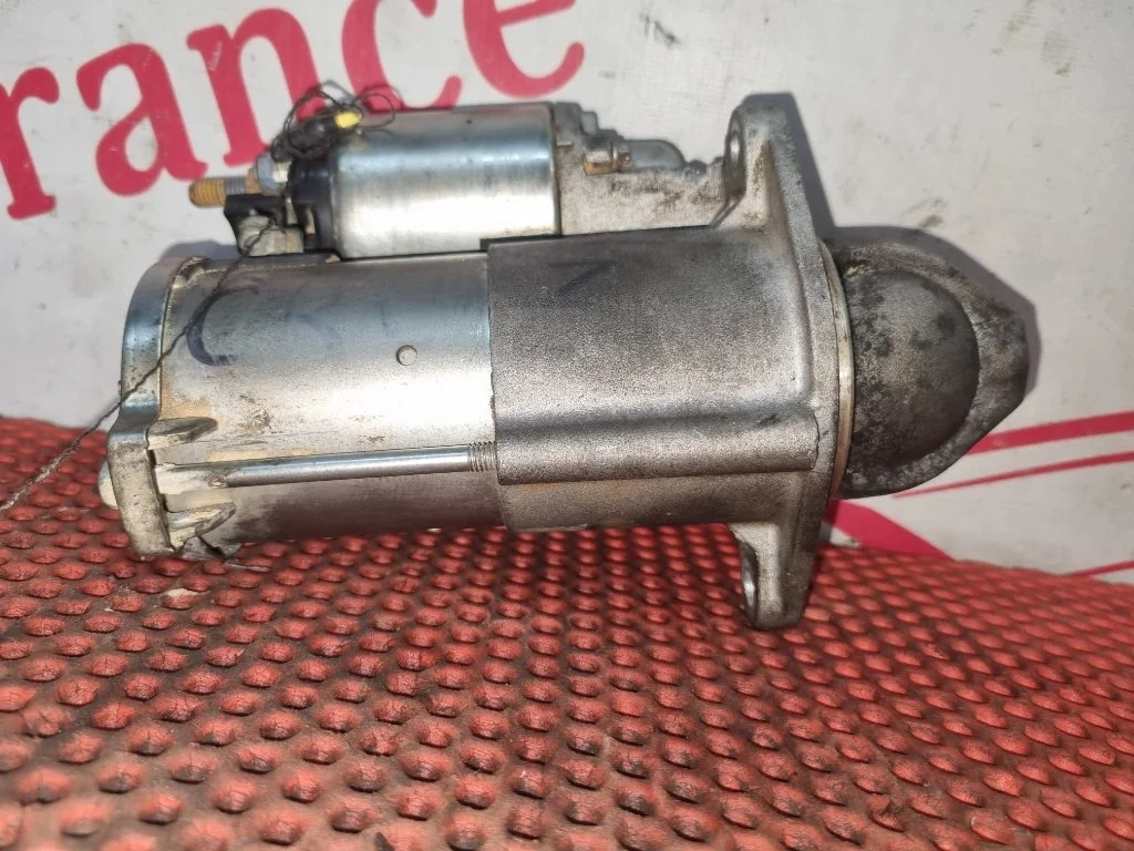 Стартер Chevrolet Cruze 55576980 J300 1.8 F18D4