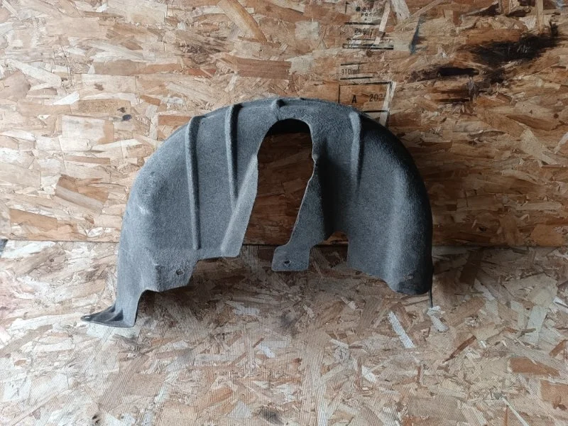 Подкрылок Volkswagen Golf 2010 5K1