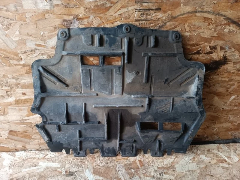 Защита двигателя Volkswagen Passat 2007 3C5