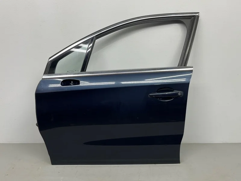 Дверь Citroen DS4