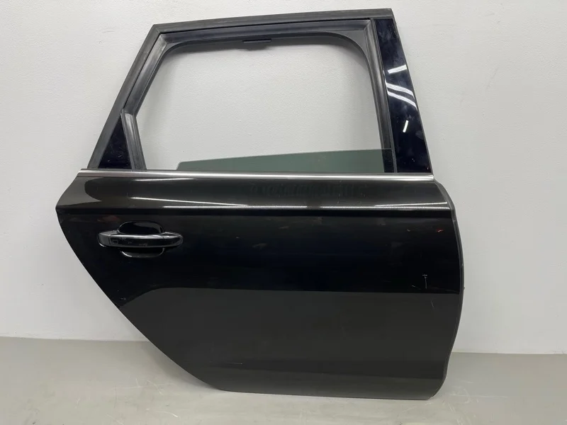 Дверь Audi A6 C7