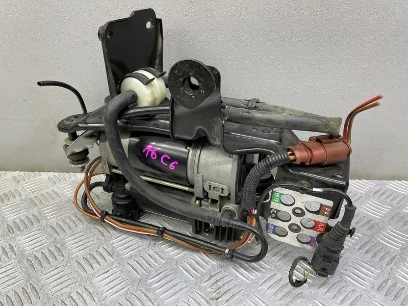 Компрессор пневмоподвески Audi A6 C6