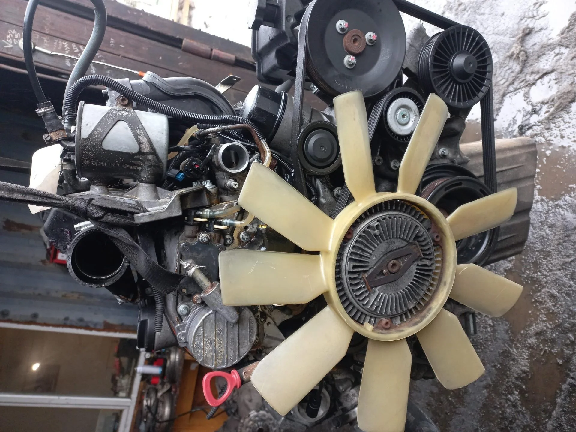 Двигатель 611981 Mercedes-Benz Sprinter W901-905 0.0 0