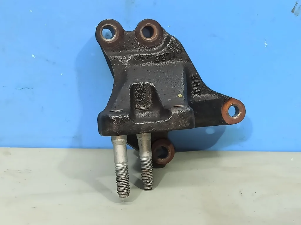 кронштейн двигателя Kia SOUL 1 2011-2014  14.02.2012