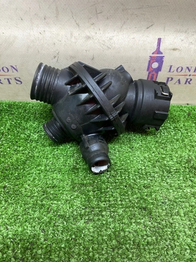 Термостат BMW 335xi GT F34