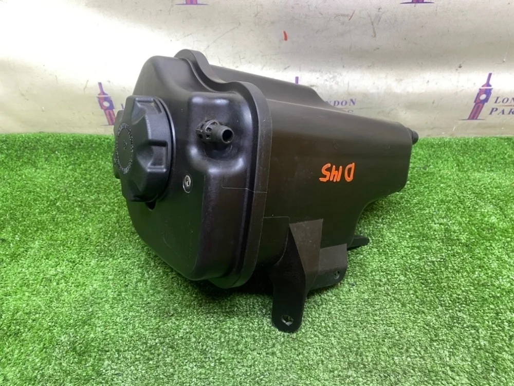 Бачок расширительный BMW X5 30dX E70