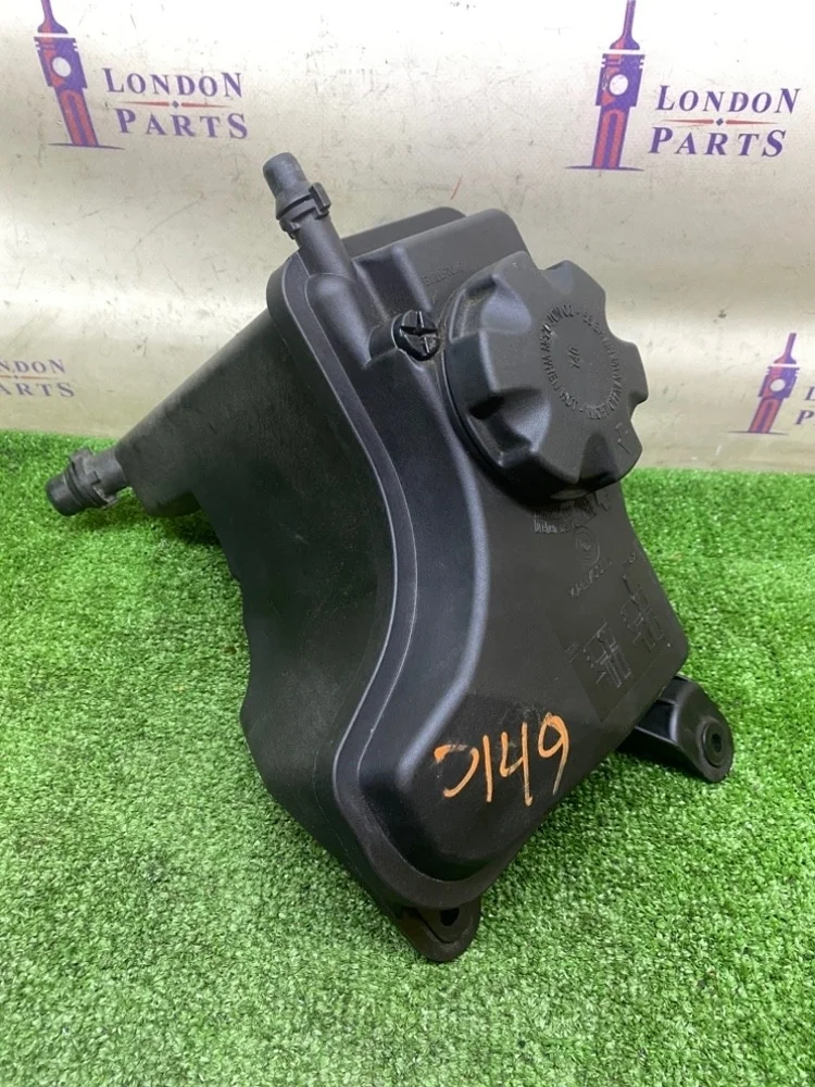 Бачок расширительный BMW 320d E90