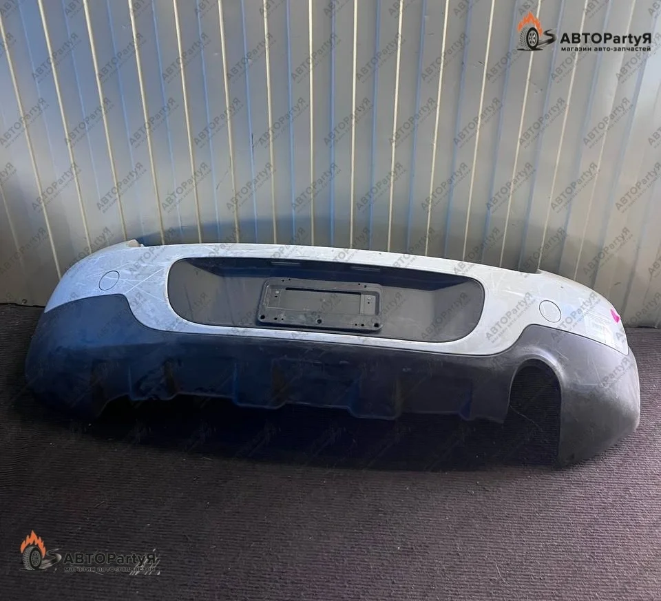 Бампер задний Mini Countryman R60 белый хэтчбек