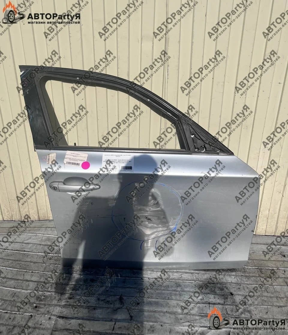 Дверь передняя правая  BMW 1 Series E87