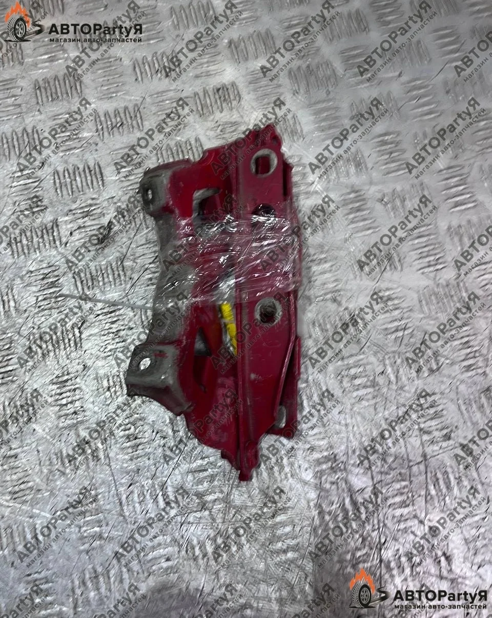 ПЕТЛЯ КАПОТА Audi (Ауди) A4 B8 CDH  л.