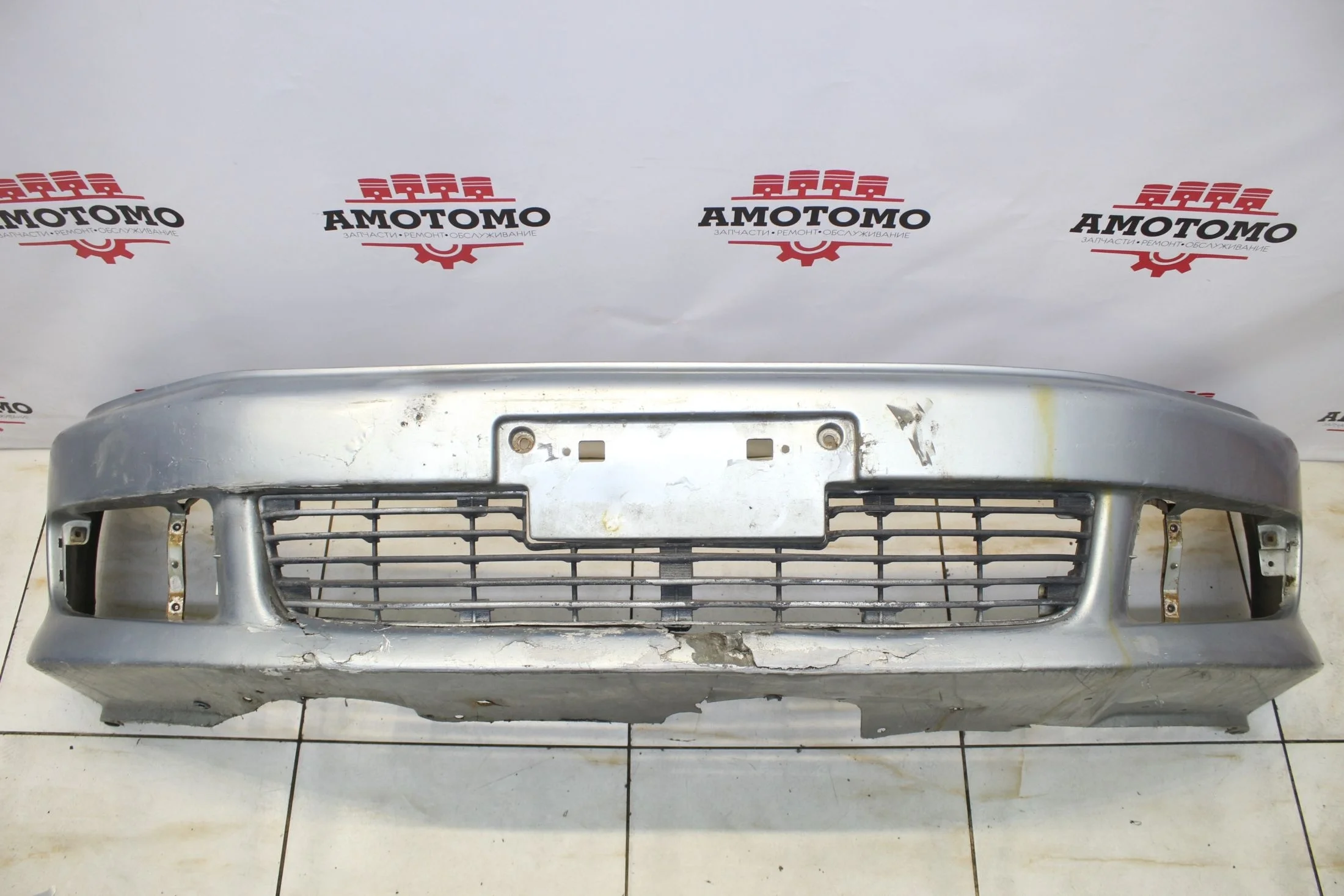 Бампер [дефект] Mitsubishi Legnum 4G93 EC1W 1999