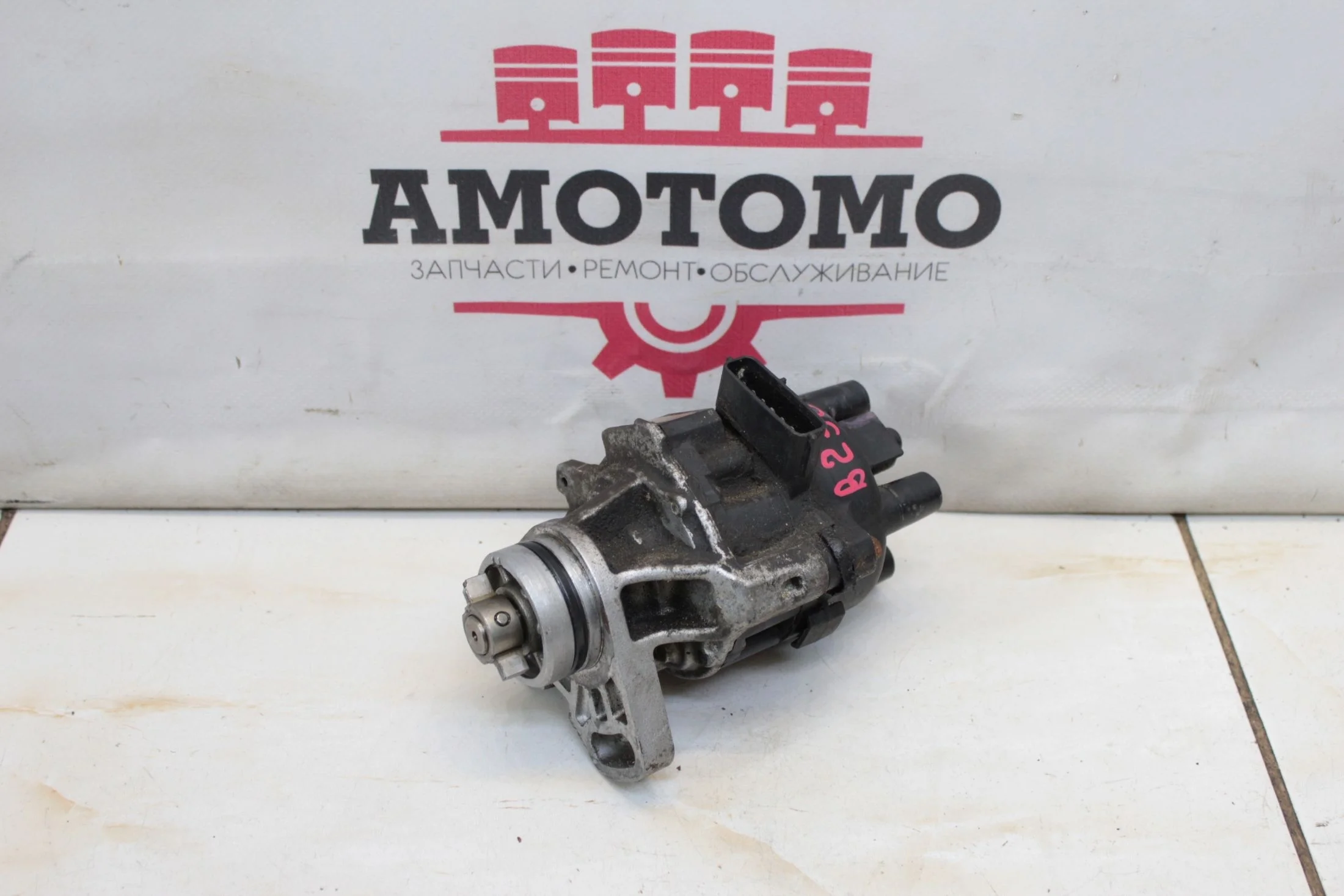 Трамблер Mazda Demio DW3W B3E 1996 Оригинал б/у