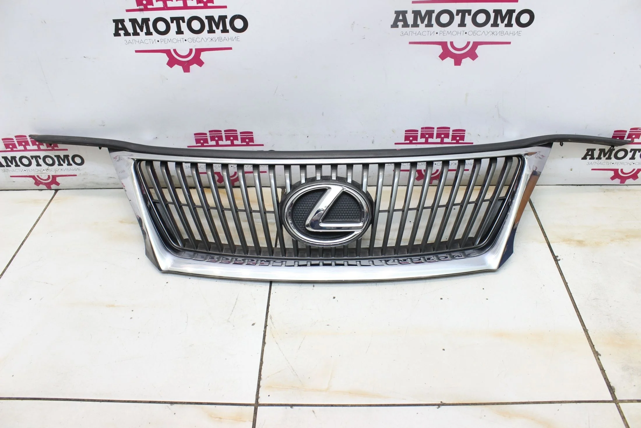 Решетка радиатора Lexus IS250 GSE20 4GRFSE 2009