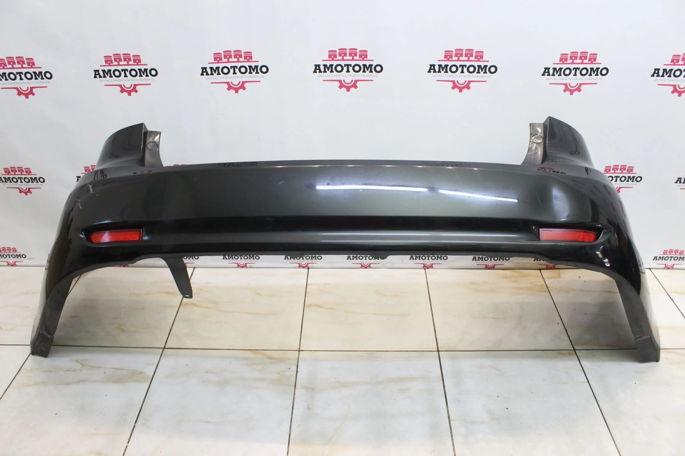 Бампер Toyota Avensis ZRT272W 3ZRFAE 2011