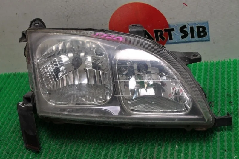 Фара TOYOTA CALDINA ST215 3S-FE 2000