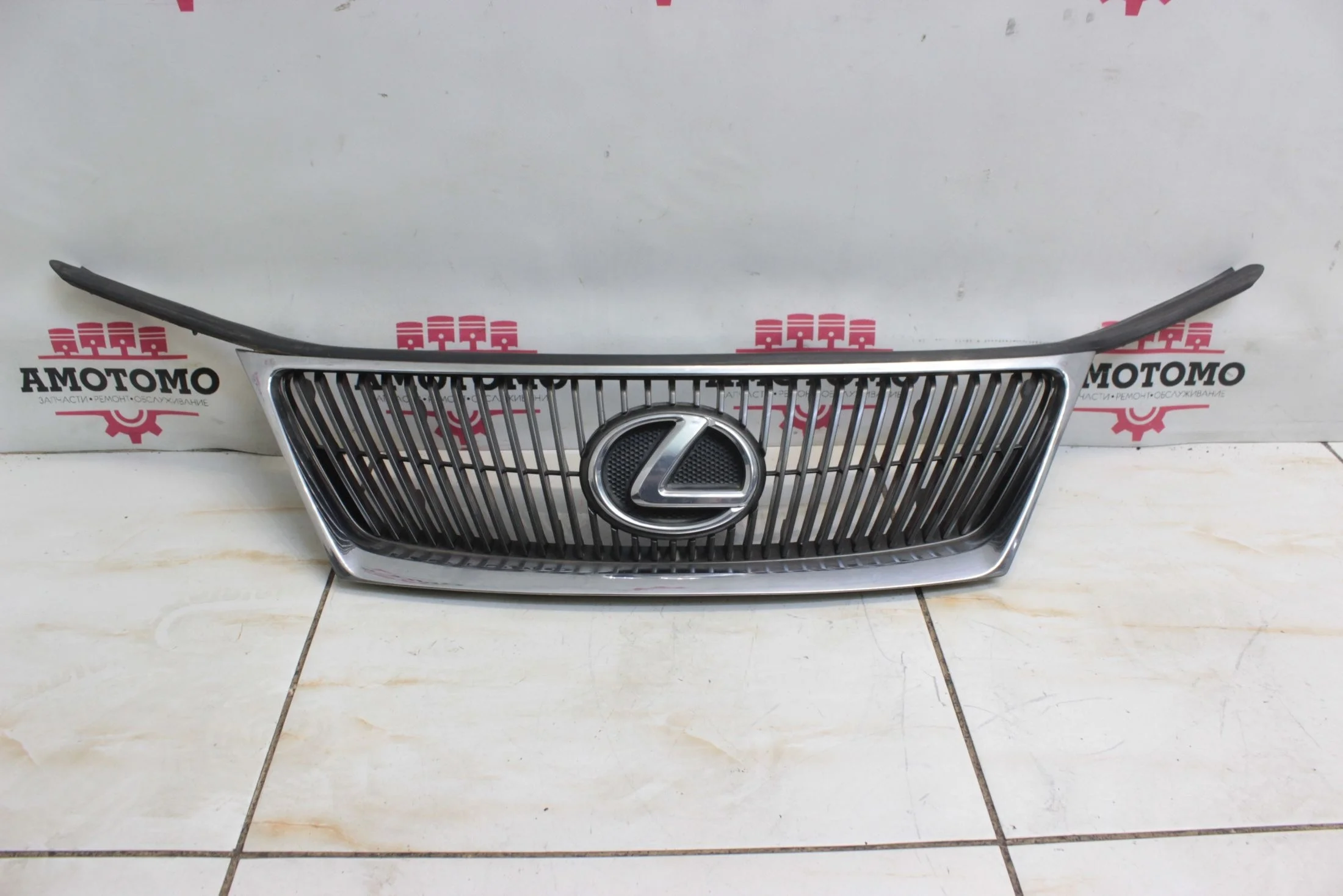 Решетка радиатора Lexus IS250 GSE20 4GRFSE 2009