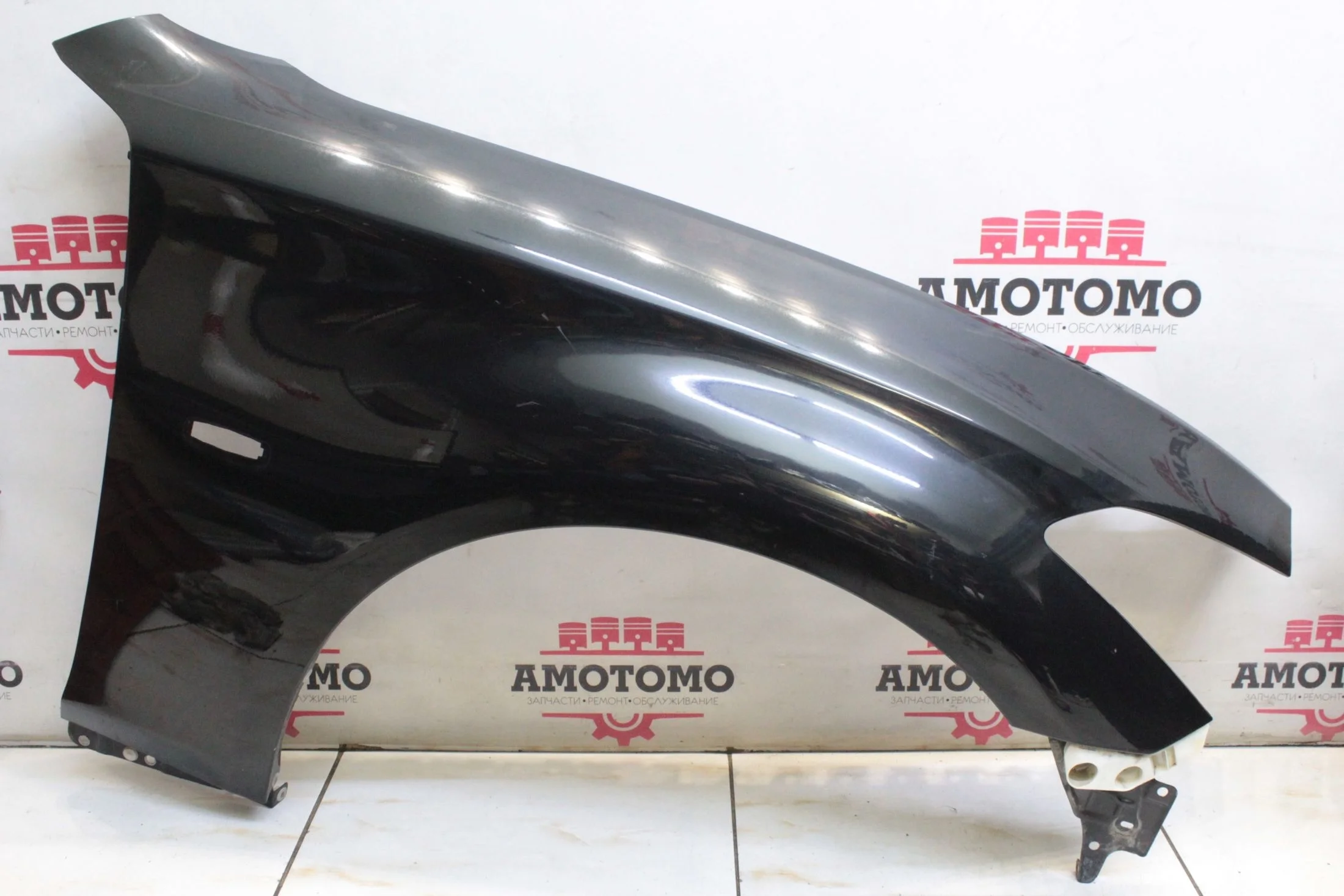 Крыло Nissan Fuga Y51 VQ25HR 2011