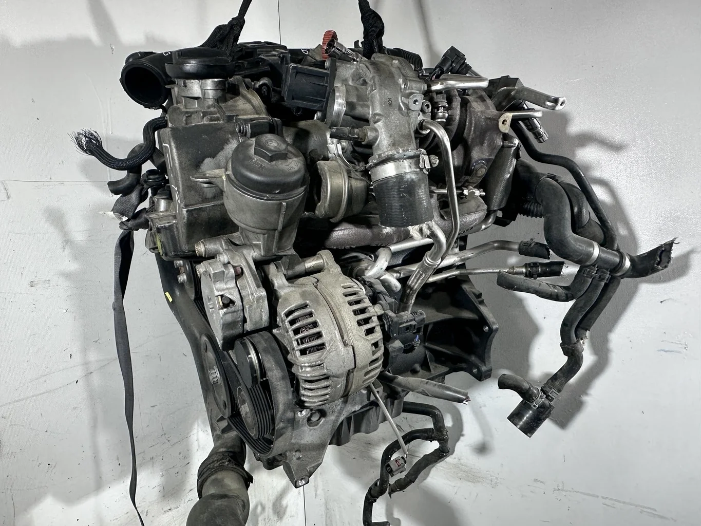 Двигатель BWK  BLG,BMY,BWK 1.4 Турбо бензин Volks