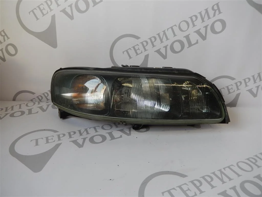 Фара правая галоген VOLVO S60 2000-2004