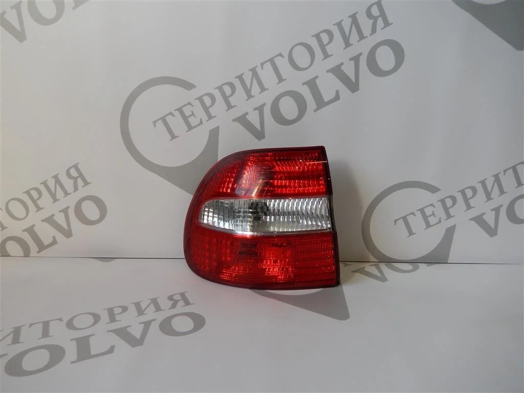 Фонарь задний левый VOLVO V40 1999-2004