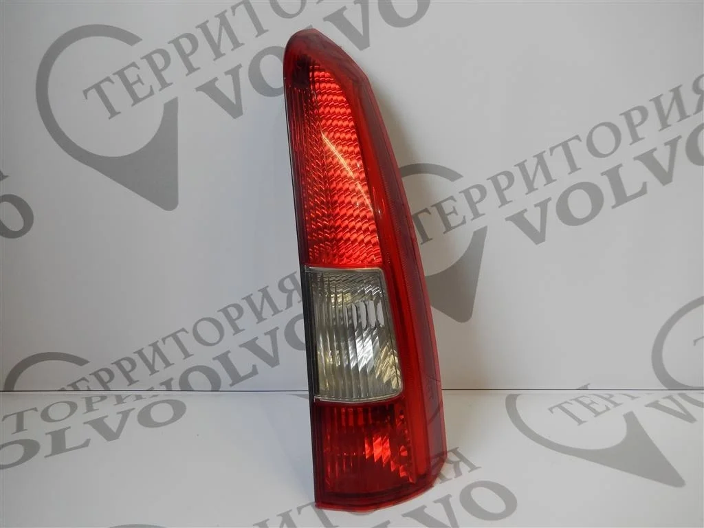 Фонарь задний верхний правый VOLVO V70 2000-2004