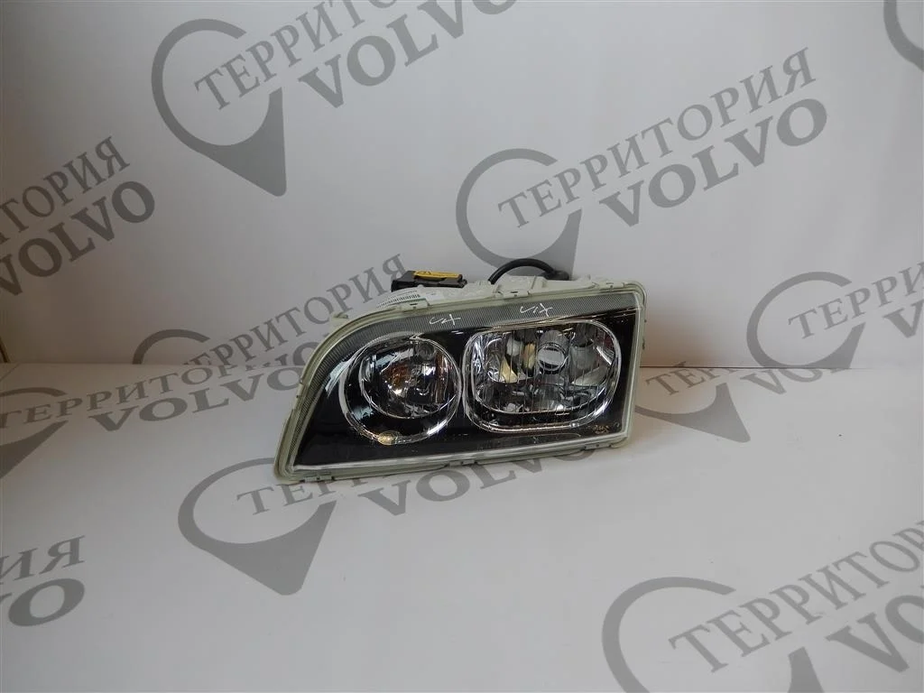 Фара левая ксенон НОВАЯ VOLVO S40 1999-2004