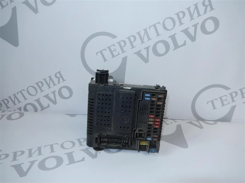 Блок CEM L VOLVO XC90 2003-2014