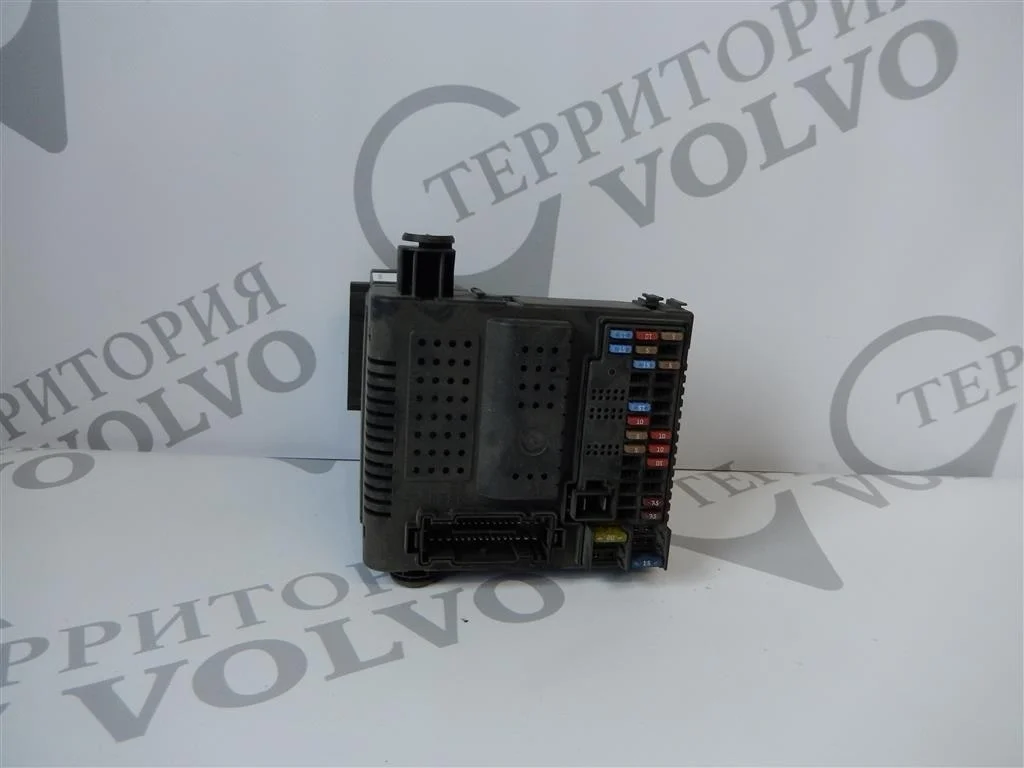 Блок CEM L VOLVO XC90 2003-2014