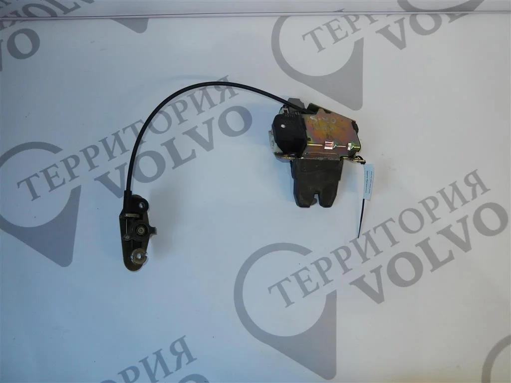 Замок багажника VOLVO S60 2004-2009
