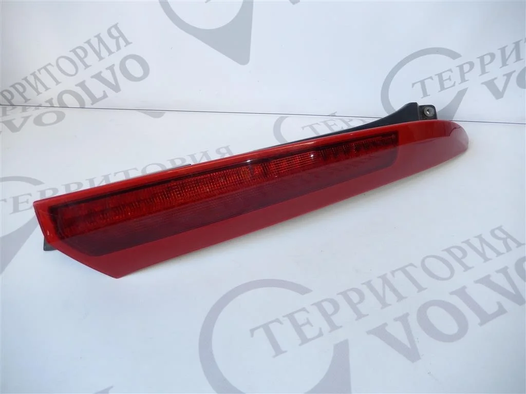 Фонарь задний верхний правый VOLVO XC90 2003-2006