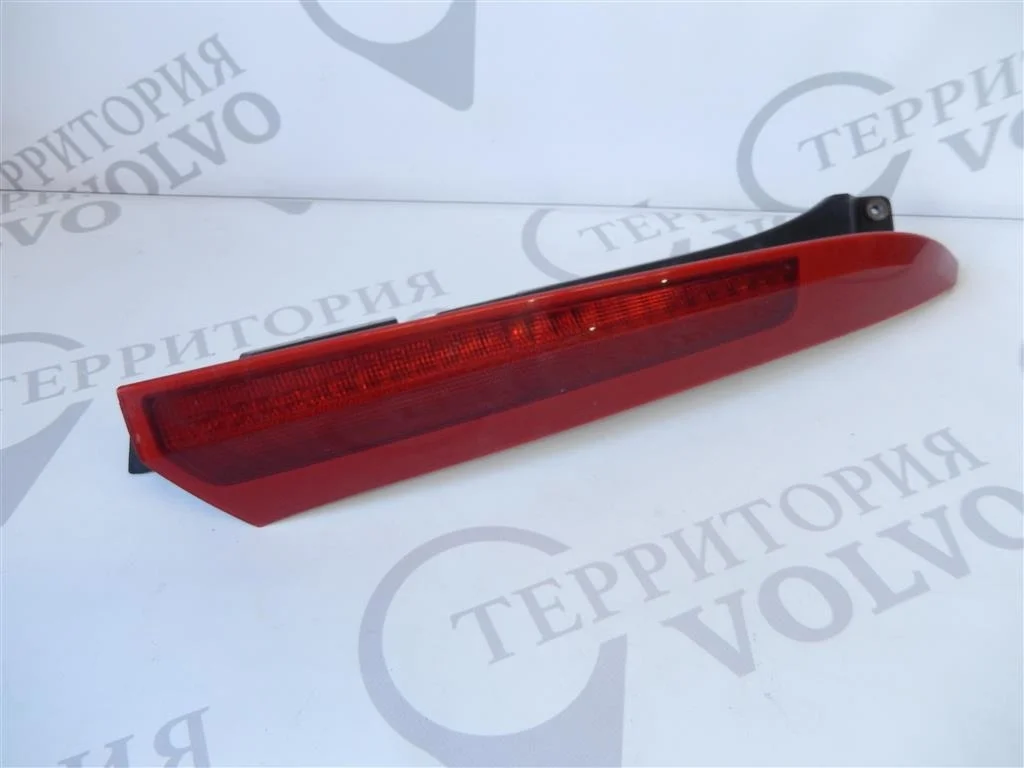 Фонарь задний верхний правый VOLVO XC90 2003-2006