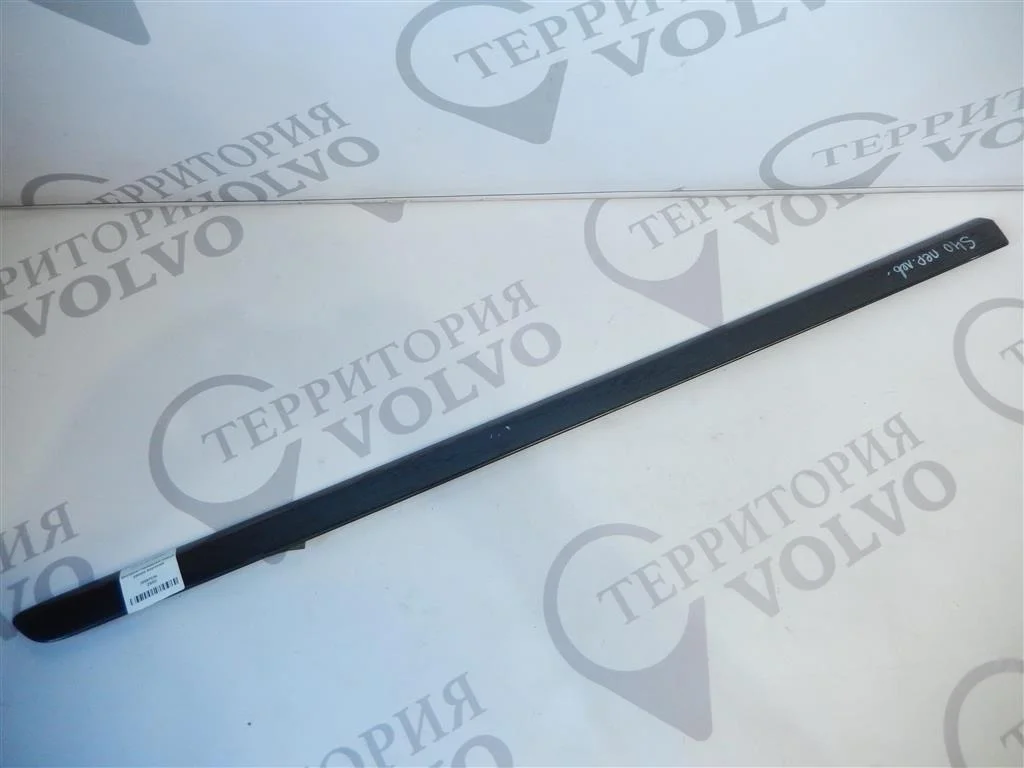 Молдинг передней левой двери верхний VOLVO S40 2004-2007