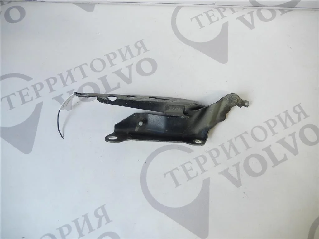 Петля капота левая VOLVO XC90 2003-2014