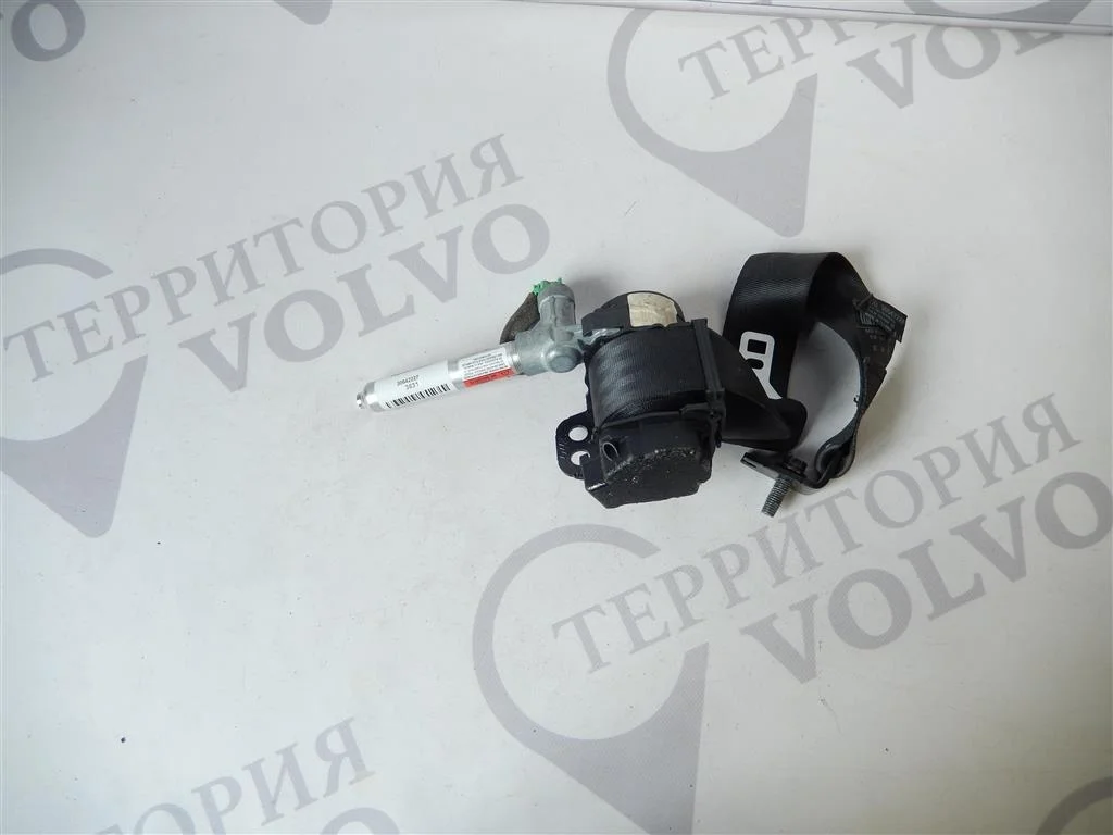 Ремень безопасности задний правый VOLVO C30 2006-2013