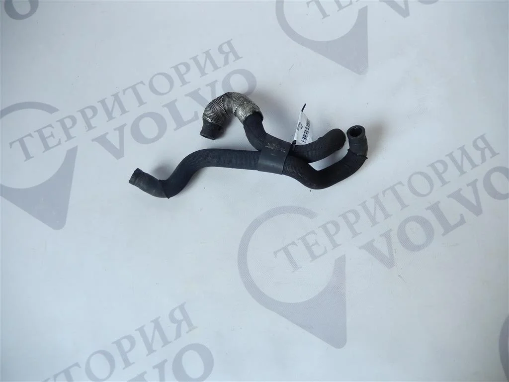 Патрубок теплообменника VOLVO XC70 2008-2013
