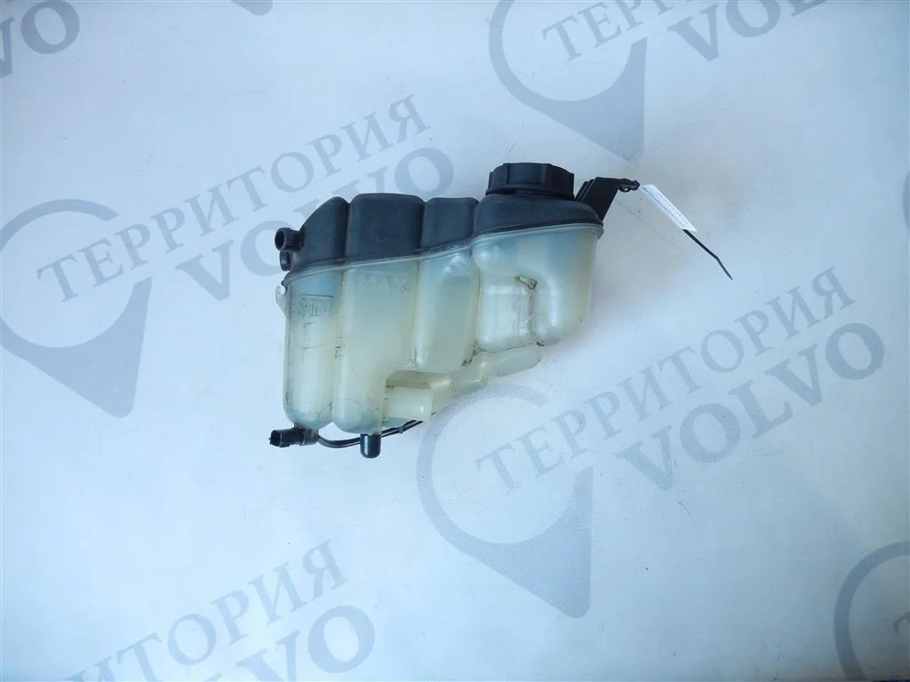 Бачок расширительный VOLVO XC70 2008-2013