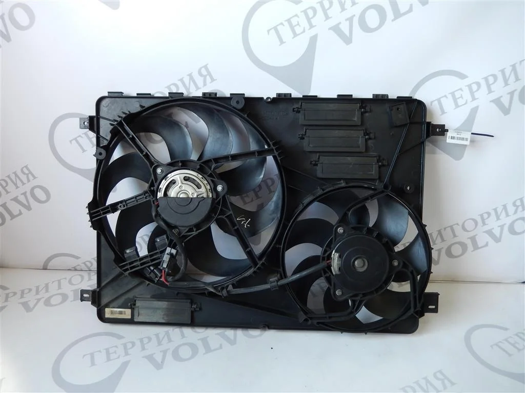 Вентилятор радиатора VOLVO XC70 2008-2013