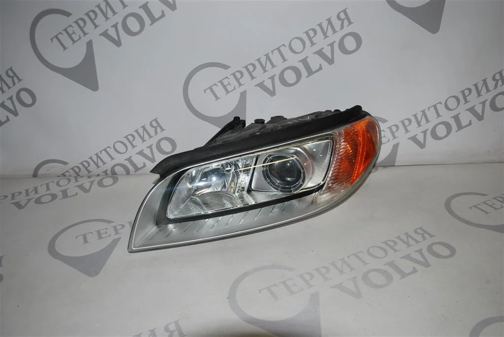 Фара левая ксенон VOLVO S80 2007-2010