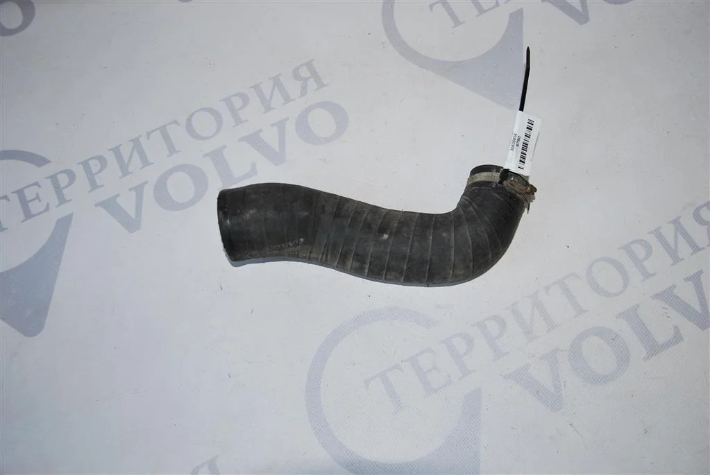 Патрубок интеркулера VOLVO XC90 2003-2006