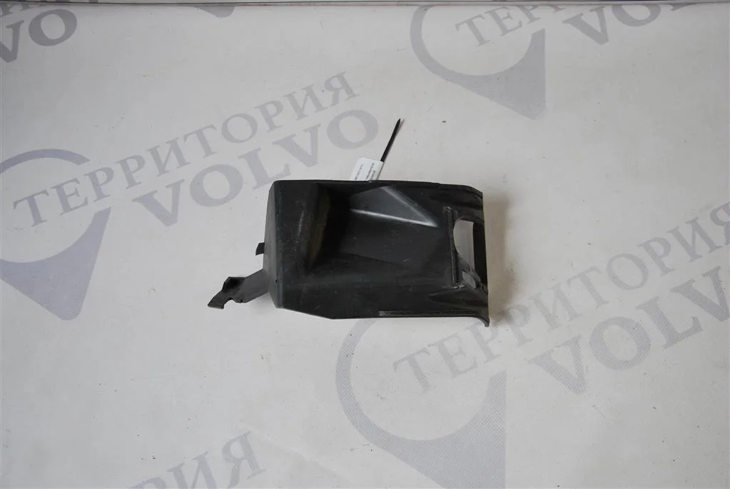 Кронштейн омывателя фары правой VOLVO S80 2007-2010